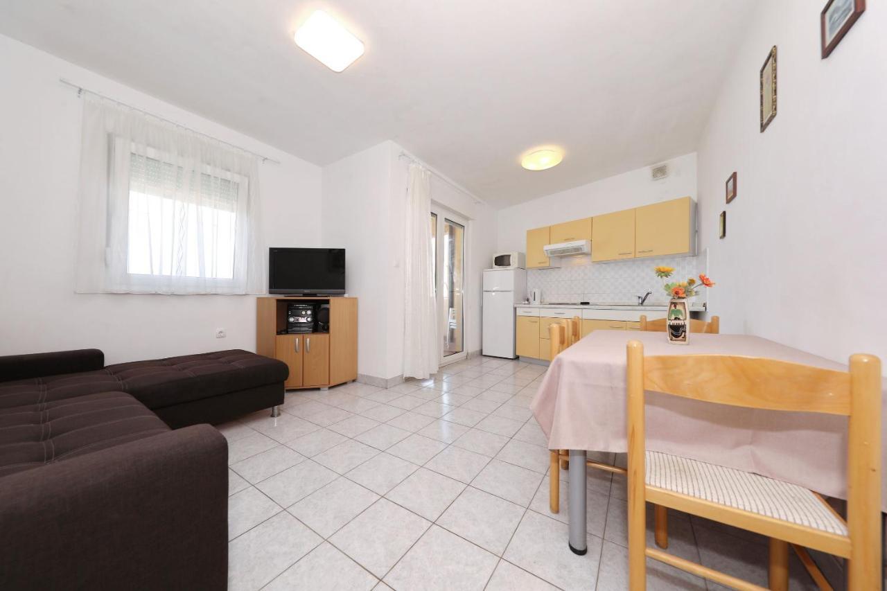 Apartment Alexa Turanj Zewnętrze zdjęcie