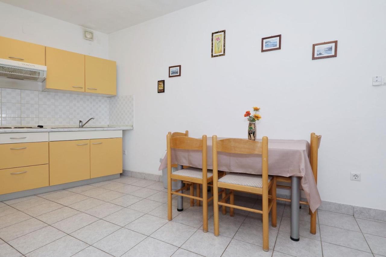 Apartment Alexa Turanj Zewnętrze zdjęcie